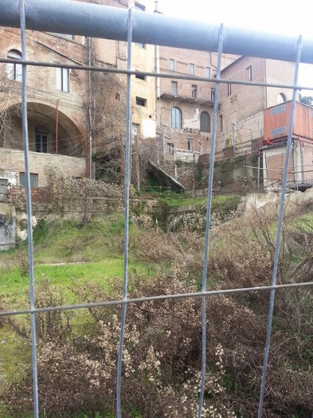 Retro del Santa maria della Scala foto di LODOVICO CARLI (Siena Abbandonata)